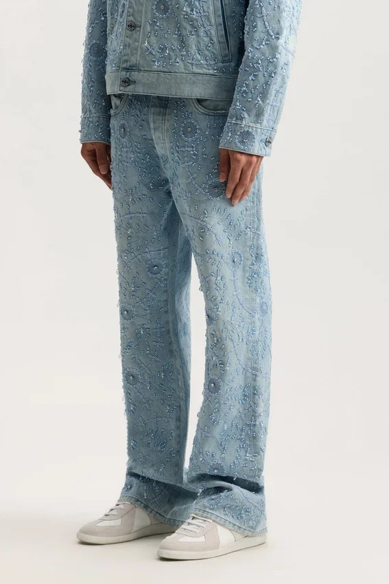 P026 Embellished