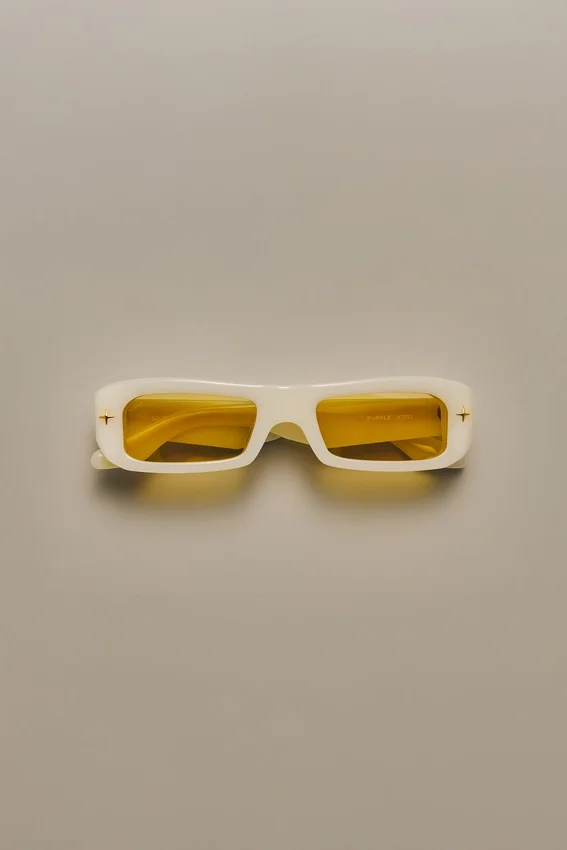 V002 Mercer